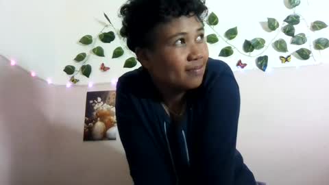 Vayannah online show from June 30, 1:21 pm