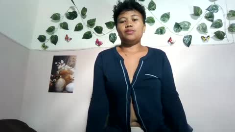 Vayannah online show from June 28, 12:34 pm