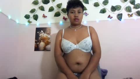 Vayannah online show from July 30, 7:53 am