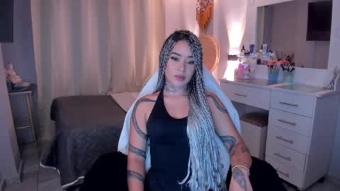 Vayolett Bass online show from January 9, 4:06 am