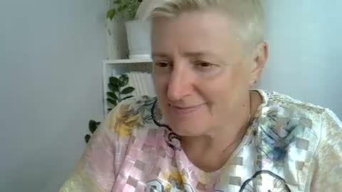 vea_motty online show from July 30, 12:28 pm