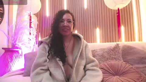 Emma Curly online show from June 12, 12:46 pm