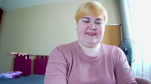 velvetcandy_ online show from August 3, 7:23 am