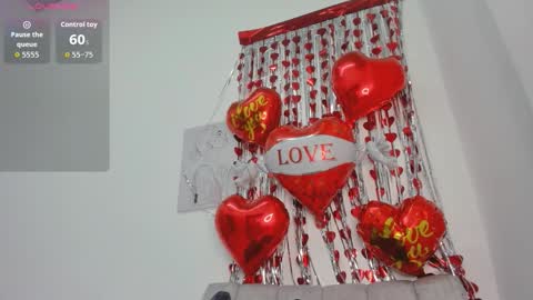 Velvetluna online show from February 21, 11:33 am