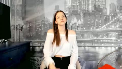 Kelly online show from May 9, 6:26 am