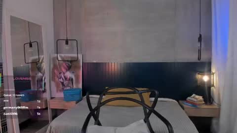 velvettease_ online show from July 19, 1:35 pm