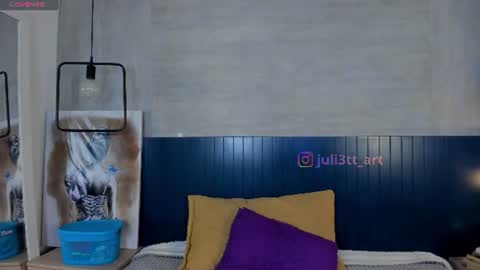 velvettease_ online show from June 9, 12:59 pm