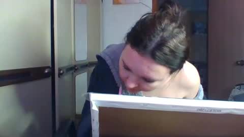 vendi rassell8855 online show from February 11, 6:59 am