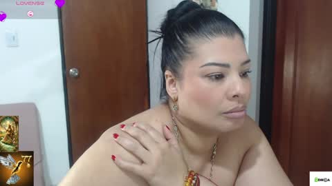 HI IM VENUS SMALL BOOBS  BIG HEART WARM PUSSY online show from May 16, 2:03 am
