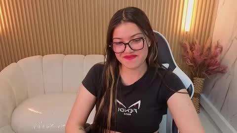 Venus  online show from November 26, 10:44 pm