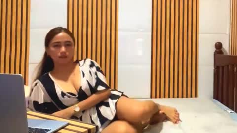 vernellcristobal online show from March 5, 1:23 am