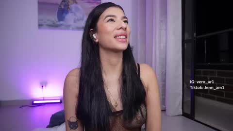 vero_cam online show from November 13, 12:09 am