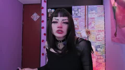     online show from November 22, 12:35 am