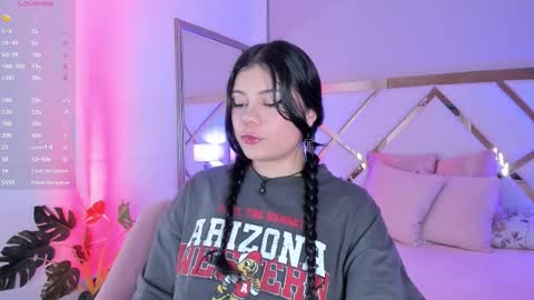 Vero online show from November 15, 4:35 am