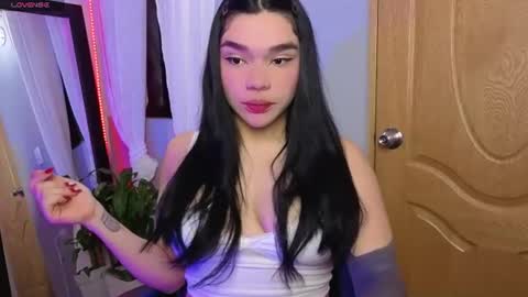 veronica_118 online show from July 25, 10:00 am