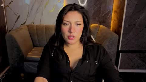 Vero online show from December 23, 3:10 am