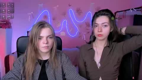 Ronni online show from April 30, 8:47 pm
