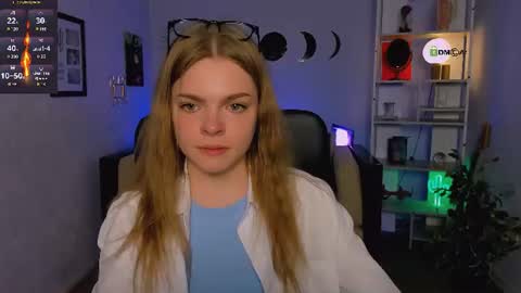 Ronni online show from June 19, 7:28 pm