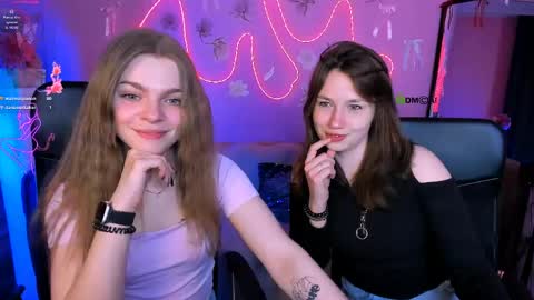 Ronni online show from May 3, 7:17 pm