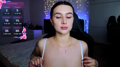 Veronica online show from July 1, 4:28 pm