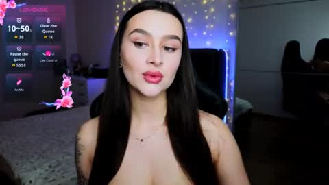Veronica online show from July 7, 7:27 pm
