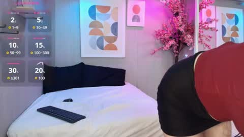 veronica online show from June 11, 8:05 pm
