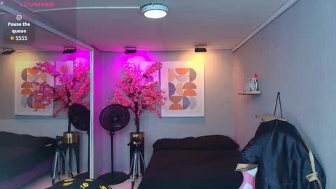 veronica online show from February 2, 7:24 pm