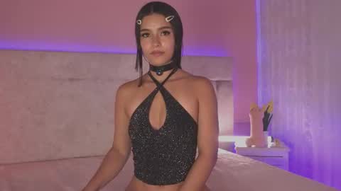 Vero  online show from June 11, 9:44 pm
