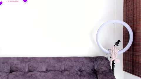 VeronicaTonu online show from November 1, 3:49 pm