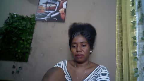 verronique1511 online show from June 17, 6:59 am