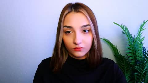 Ana online show from December 22, 10:07 am