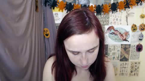 veryveryvery_shy online show from October 3, 5:29 pm