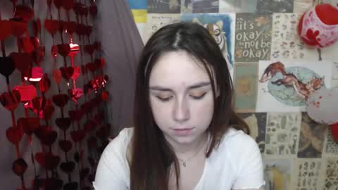 veryveryvery_shy online show from February 19, 11:43 am