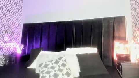 Sthefanny online show from March 11, 11:47 am