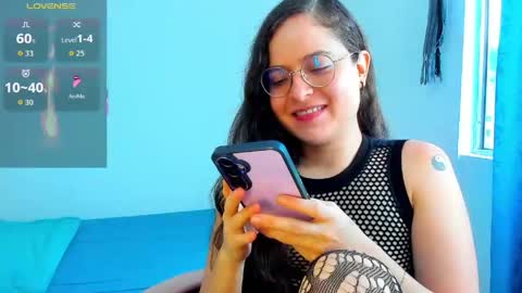 Vicky online show from April 28, 10:24 pm
