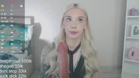 vickyfuckingdoll online show from March 9, 4:59 am