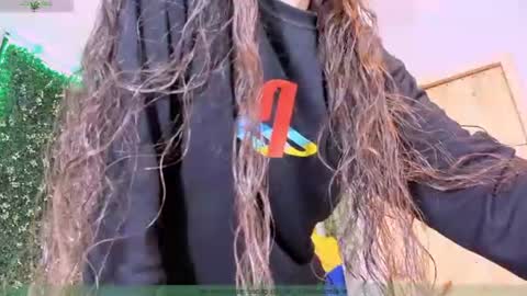 Victoria   online show from July 14, 1:06 am