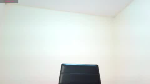 Victoria  online show from July 2, 4:29 am