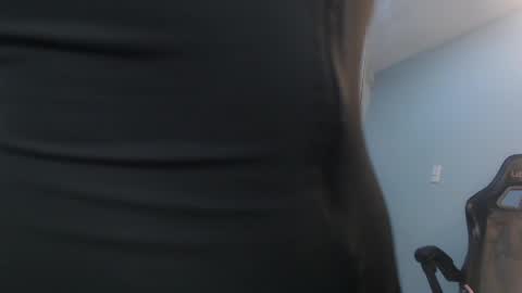Victoria online show from April 28, 1:04 pm