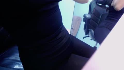 Victoria online show from October 21, 1:04 pm