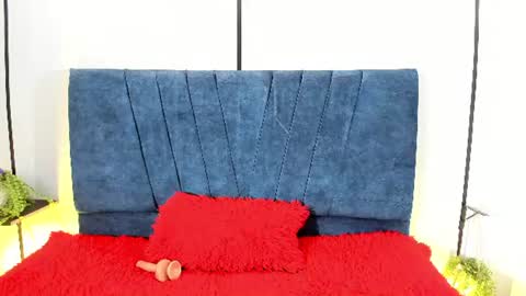 victoriaa_anderson_ online show from July 25, 1:29 pm