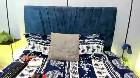 victoriaa_anderson_ online show from July 29, 9:04 pm