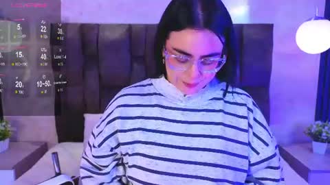 Victoria Andrade online show from June 13, 12:35 pm