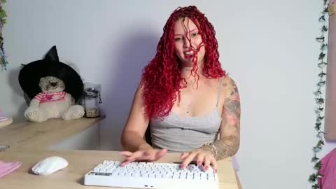 Victoria online show from October 3, 8:36 pm