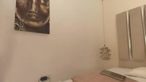 Victoria lane online show from March 11, 12:20 pm