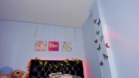 Victoria Larson - Independient Model online show from October 1, 3:50 pm