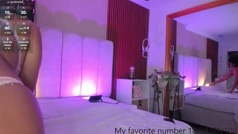 Snapshot of victoriaregia1 chatting on September 24, 11:31 am Maria Victoria online show from September 24, 11:31 am