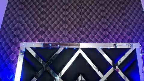 victtoria lee online show from January 16, 7:10 pm