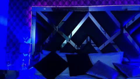 victtoria lee online show from May 1, 11:08 pm
