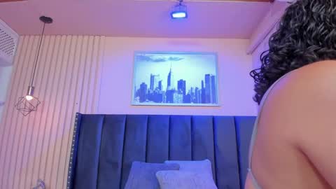 Viiolett online show from October 24, 9:44 pm